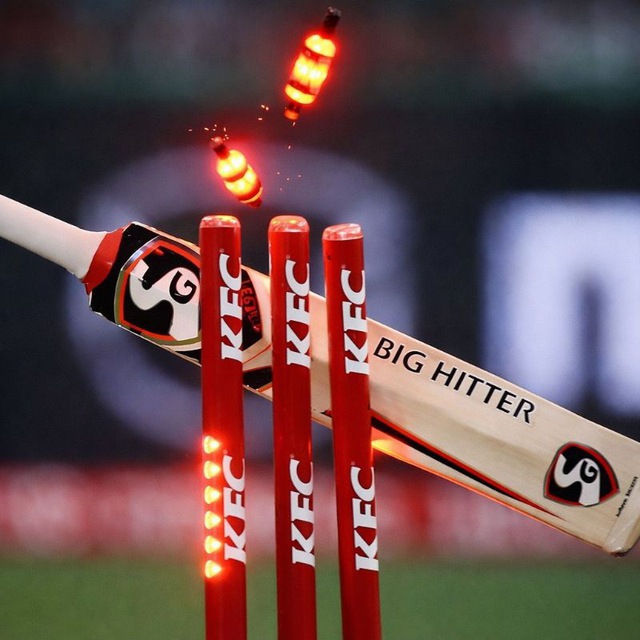@t20_wicket_predictions